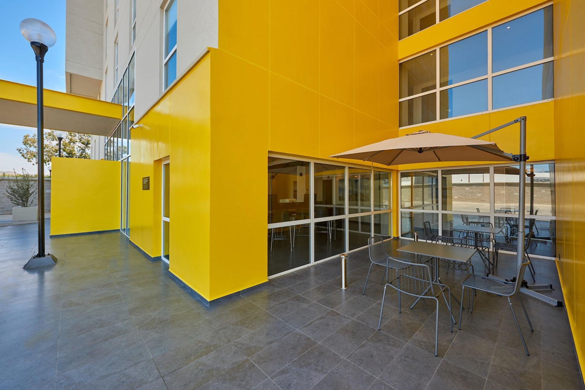 City Express By Marriott Hermosillo Expo Exterior photo