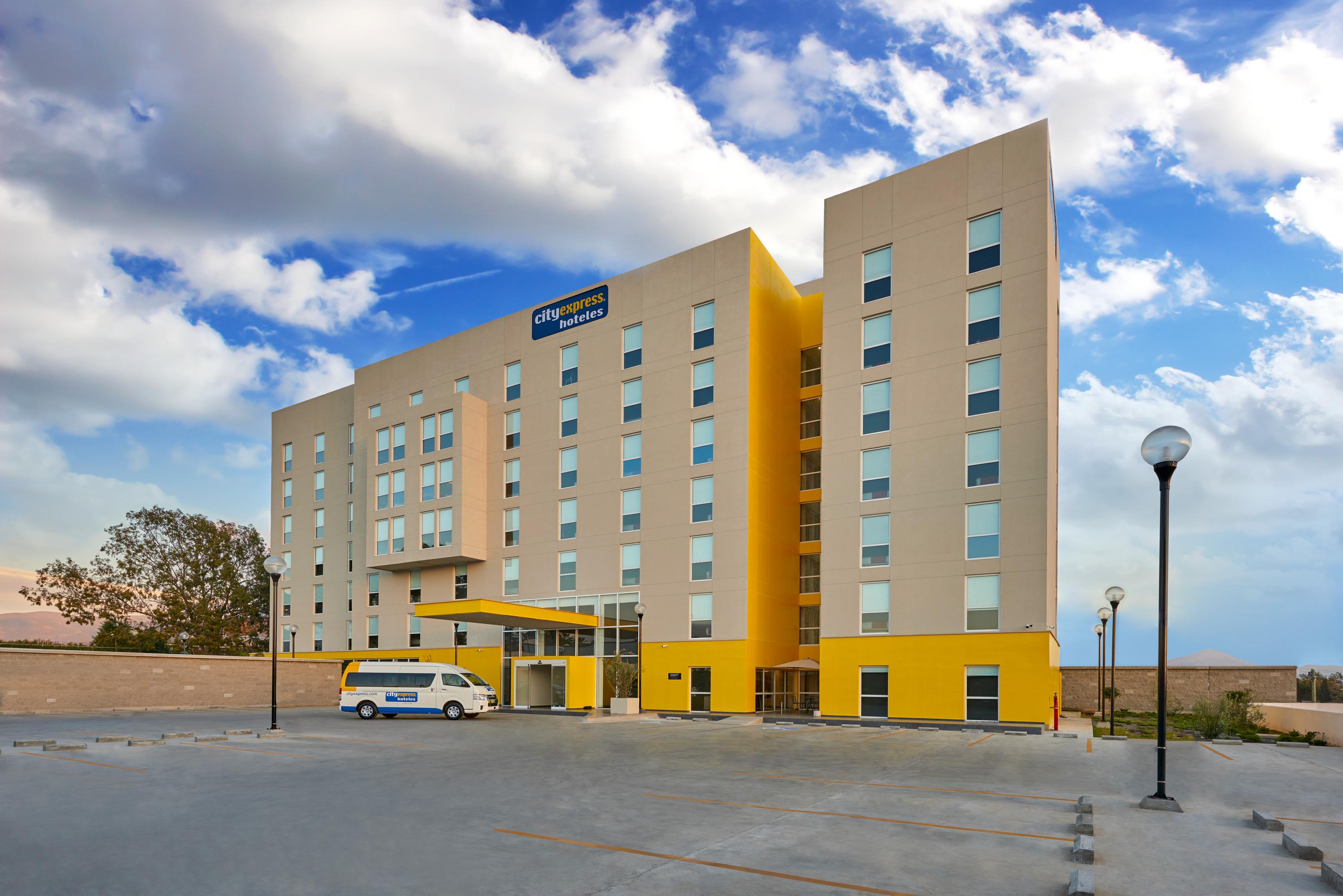 City Express By Marriott Hermosillo Expo Exterior photo