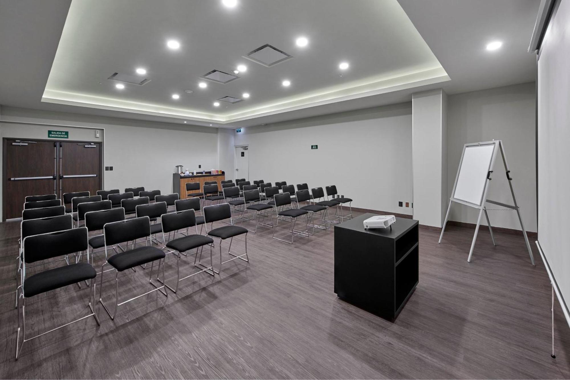 City Express By Marriott Hermosillo Expo Exterior photo